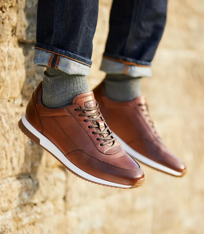 Men Trainers and Sneakers Loake Bannister Cedar Men Trainers and Sneakers Loake Bannister Cedar