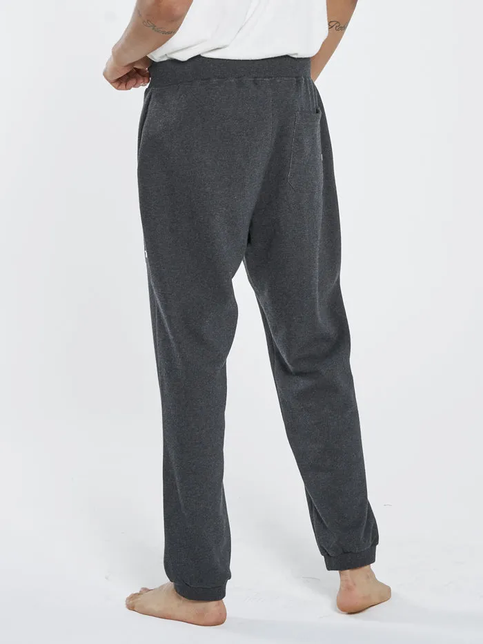 Mens Limitless Fleece Pant Black Heather Thrills Pants