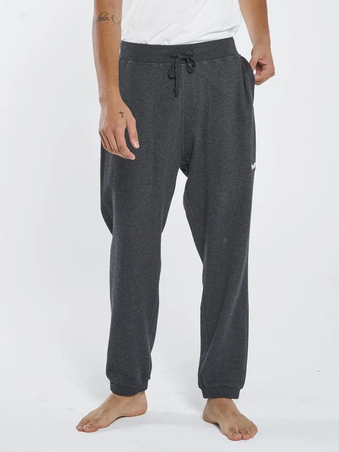 Mens Limitless Fleece Pant Black Heather Thrills Pants