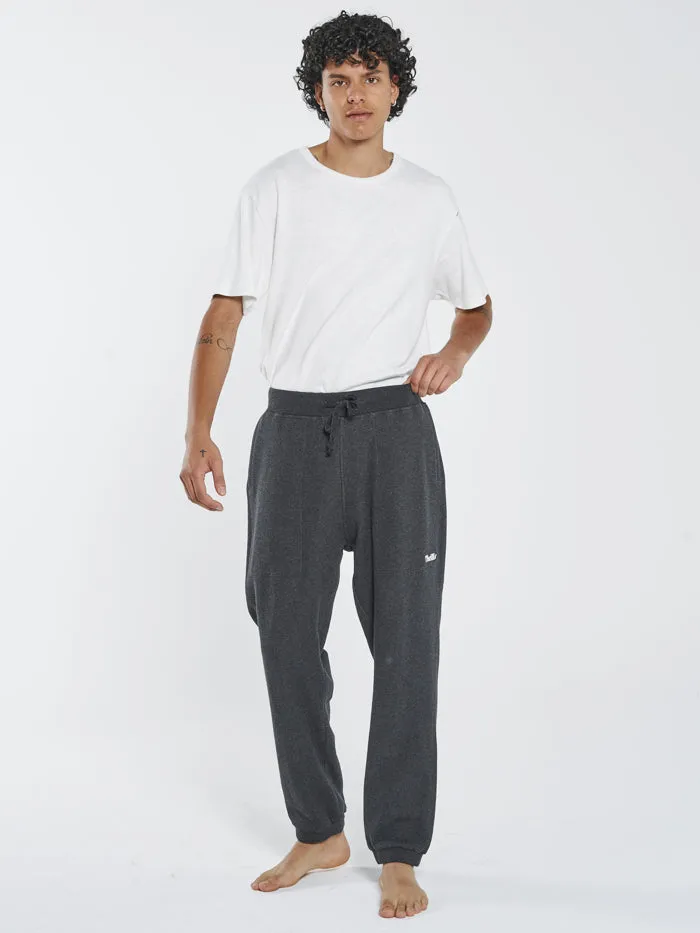 Mens Limitless Fleece Pant Black Heather Thrills Pants