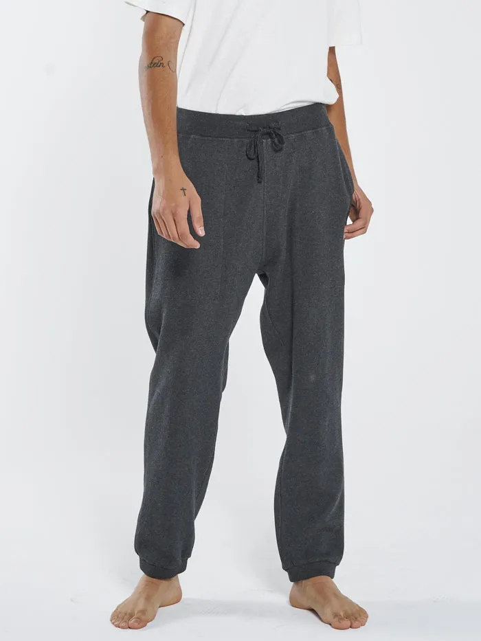 Mens Limitless Fleece Pant Black Heather Thrills Pants