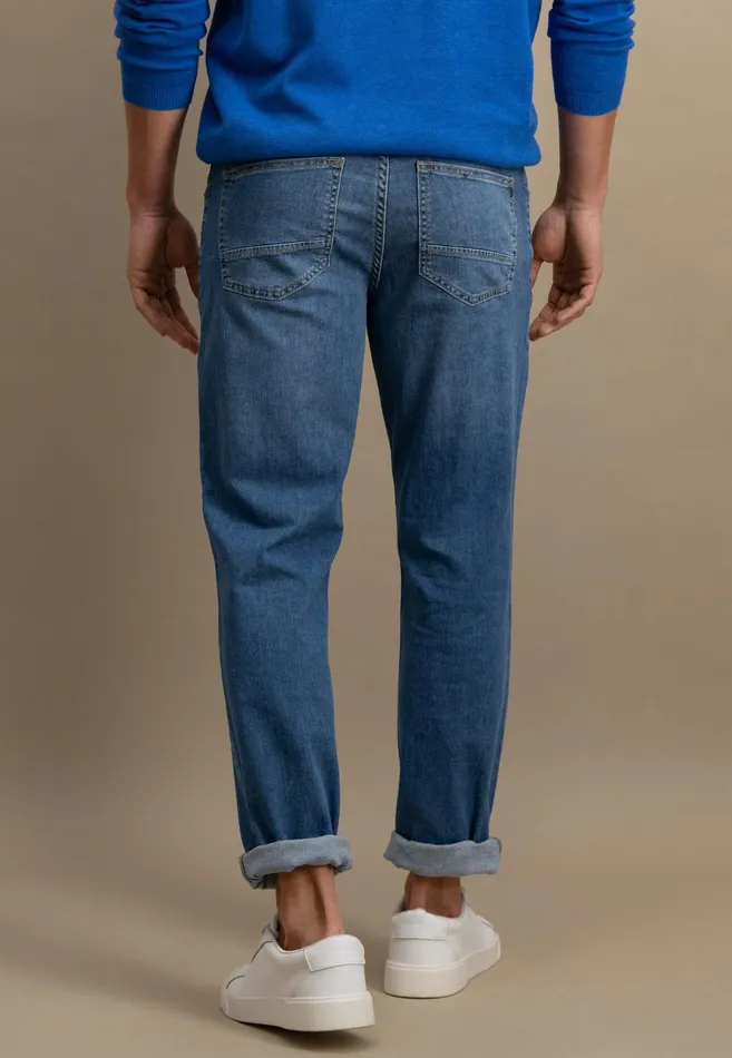 Pants Men FYNCHHATTON Casual Fit Jeans In 5pocket Design Light Bluemid Blue