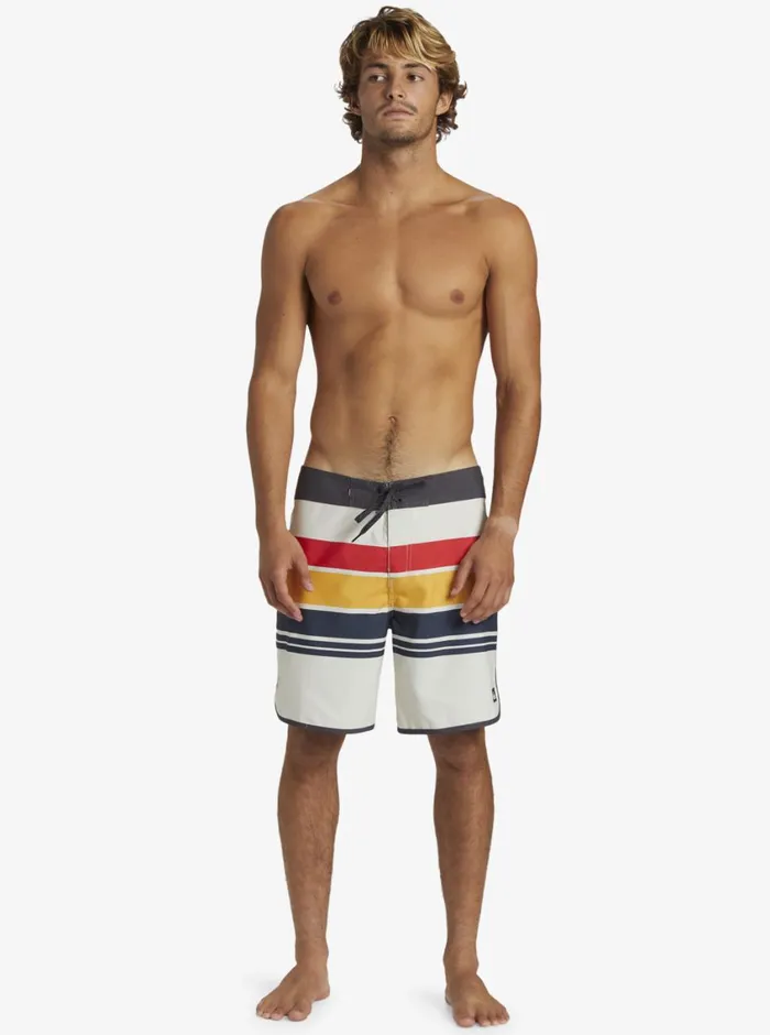 Quiksilver Everyday Stripe 19034 Boardshorts Snow White Mens Boardshorts Quiksilver Everyday Stripe 19034 Boardshorts Snow White Mens Boardshorts