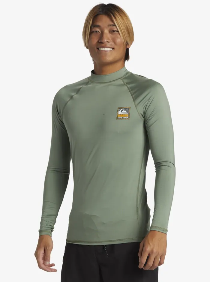 Quiksilver Hawaii Badge UPF50 Long Sleeve Surf Tee Sea Spray Mens Rashguards Quiksilver Hawaii Badge UPF50 Long Sleeve Surf Tee Sea Spray Mens Rashguards