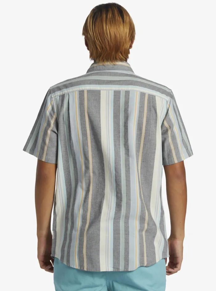 Quiksilver Oxford Stripe Classic Short Sleeve Woven Shirt Black Oxford Stripe Ss Mens Shirts and Polos Quiksilver Oxford Stripe Classic Short Sleeve Woven Shirt Black Oxford Stripe Ss Mens Shirts and Polos