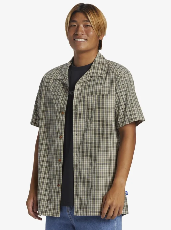 Quiksilver Saturn Casual Short Sleeve Woven Shirt Khaki Mercury Ss Mens Shirts and Polos Quiksilver Saturn Casual Short Sleeve Woven Shirt Khaki Mercury Ss Mens Shirts and Polos