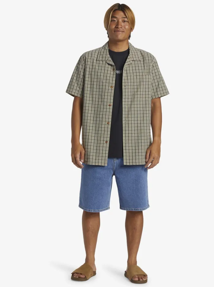 Quiksilver Saturn Casual Short Sleeve Woven Shirt Khaki Mercury Ss Mens Shirts and Polos Quiksilver Saturn Casual Short Sleeve Woven Shirt Khaki Mercury Ss Mens Shirts and Polos
