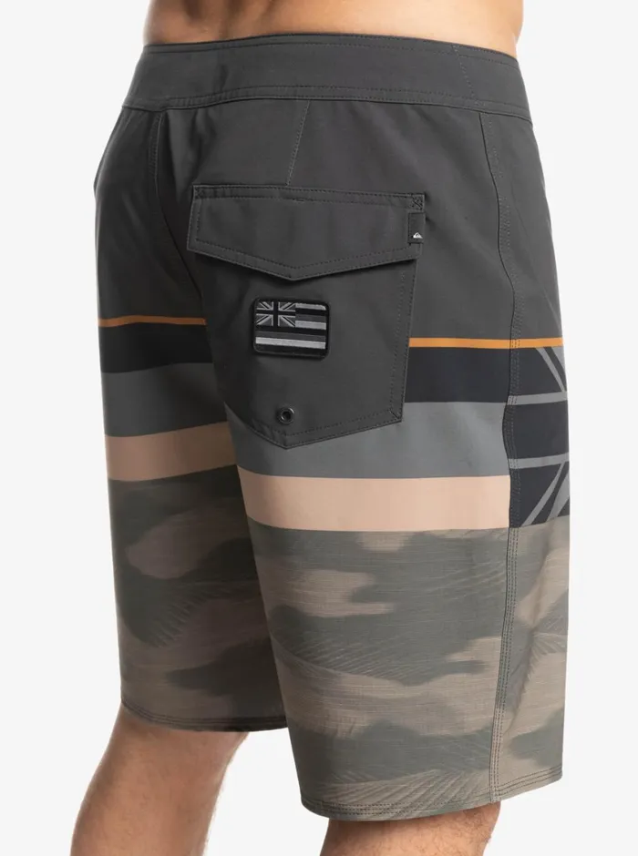 Quiksilver Surfsilk Faded Stripe 20034 Boardshorts Grape Leaf Mens Boardshorts Quiksilver Surfsilk Faded Stripe 20034 Boardshorts Grape Leaf Mens Boardshorts