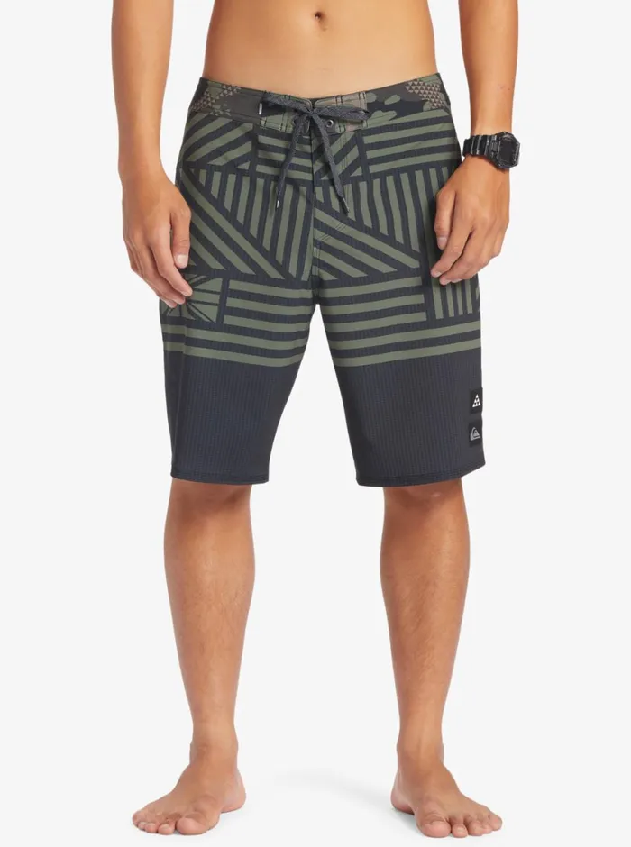 Quiksilver Surfsilk Hawaii Flag 20034 Boardshorts Black Mens Shorts and Amphibians Quiksilver Surfsilk Hawaii Flag 20034 Boardshorts Black Mens Shorts and Amphibians