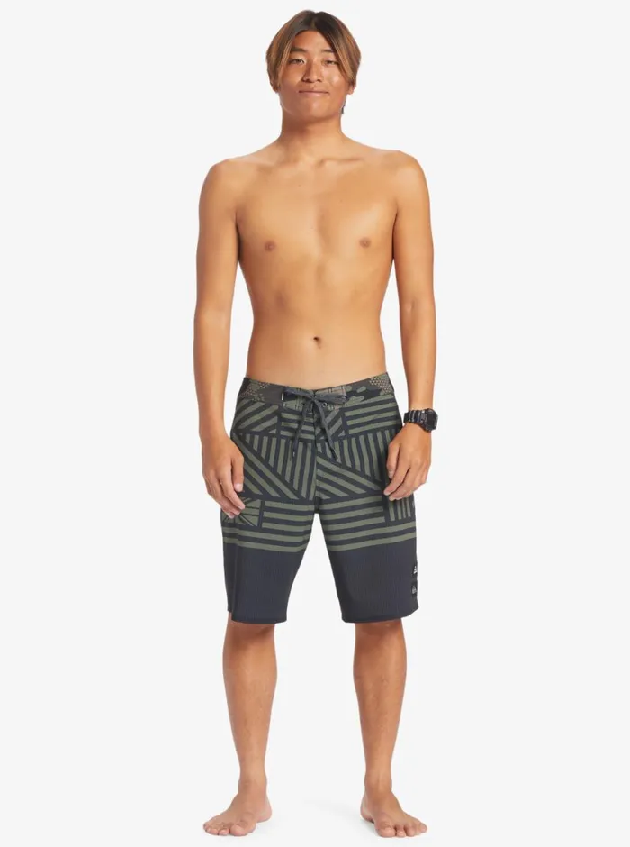 Quiksilver Surfsilk Hawaii Flag 20034 Boardshorts Black Mens Shorts and Amphibians Quiksilver Surfsilk Hawaii Flag 20034 Boardshorts Black Mens Shorts and Amphibians