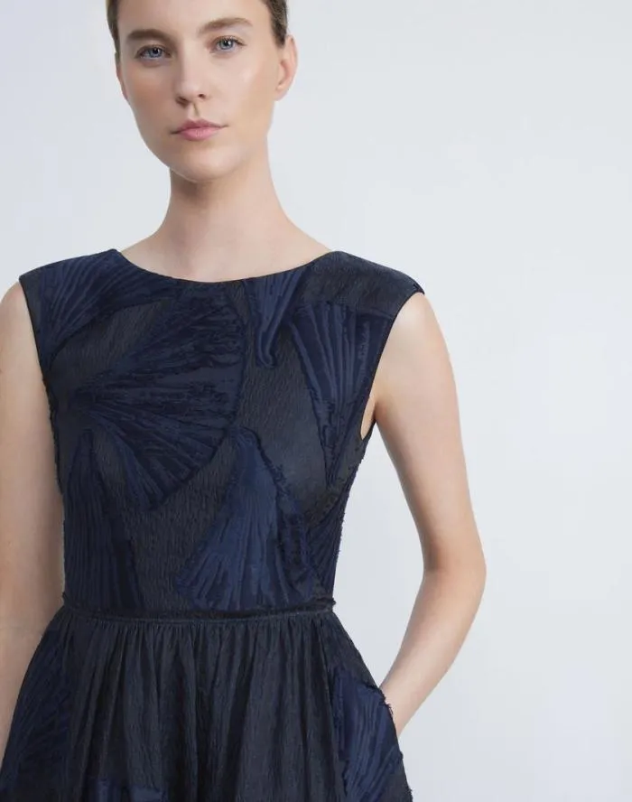 Ready To Wear Leafed Pages CottonSilk Fil Coup Gown Midnight Blue Lafayette 148 New York Dresses