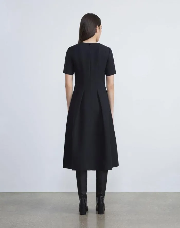 Ready To Wear WoolSilk Crepe Dress Black Lafayette 148 New York Dresses Ready To Wear WoolSilk Crepe Dress Black Lafayette 148 New York Dresses