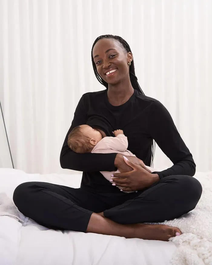 RWandCO Tops LongSleeve Nursing Tee 8211 Thyme Maternity Black 8211 Women RWandCO Tops LongSleeve Nursing Tee 8211 Thyme Maternity Black 8211 Women