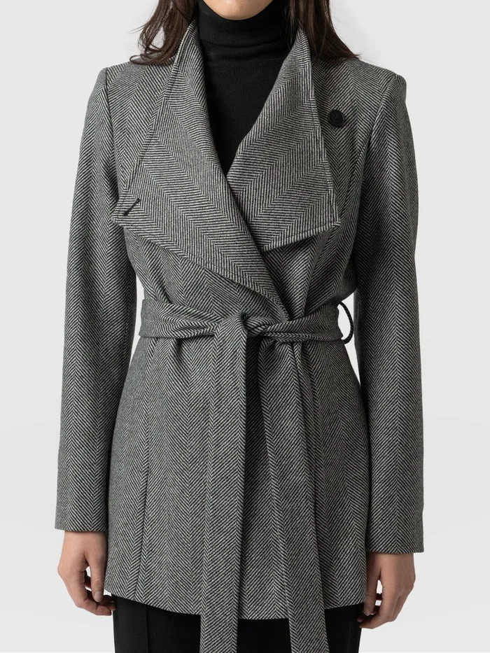 Saint And Sofia Coats and Jackets Women Sienna Wrap Coat 8211 Chevron Chevron
