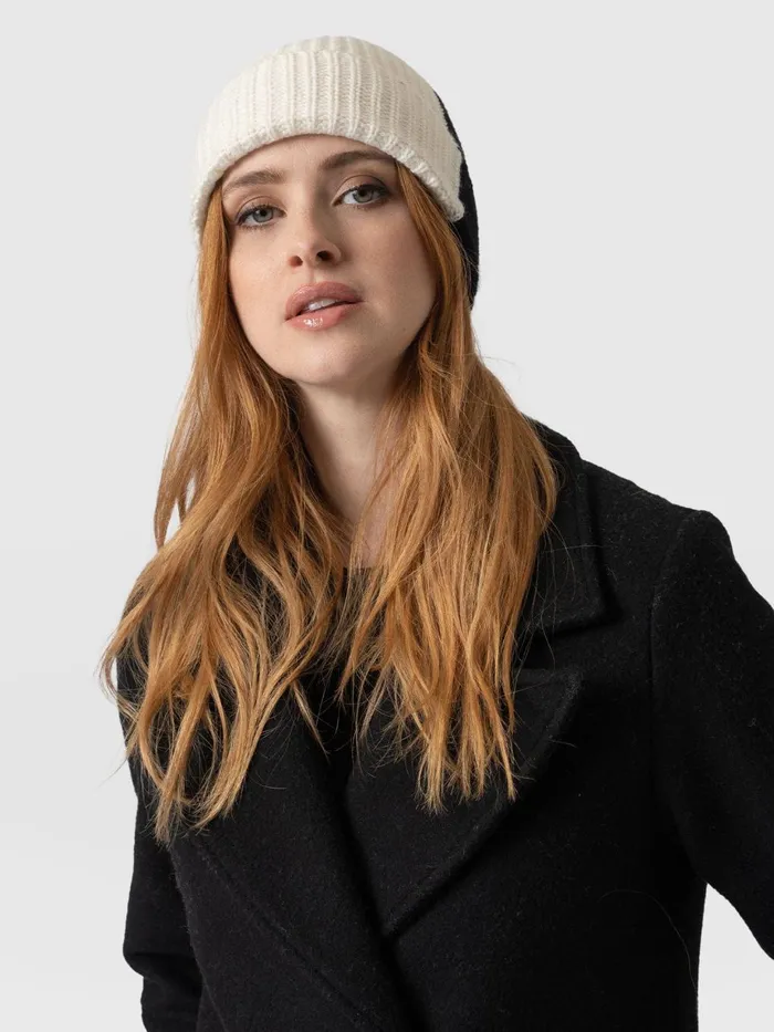 Saint And Sofia Scarves and Hats Women Cashmere Beanie 8211 CreamBlack Creamblack