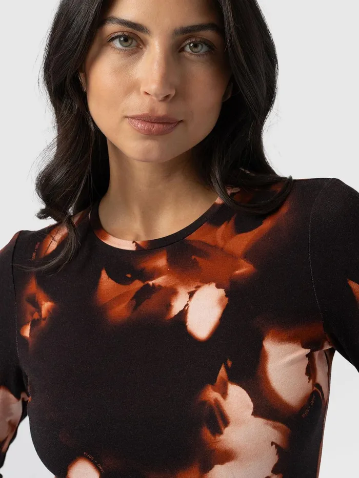 Saint And Sofia TShirts and Tanks Women Austen Crew Neck Long Sleeve Tee 8211 Orange Aurora Orange Aurora