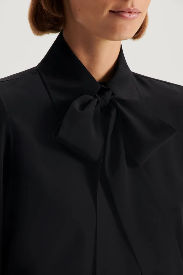 Scanlan Theodore Tops Women SILK SHOULDER PAD SHIRT BLACK Scanlan Theodore Tops Women SILK SHOULDER PAD SHIRT BLACK