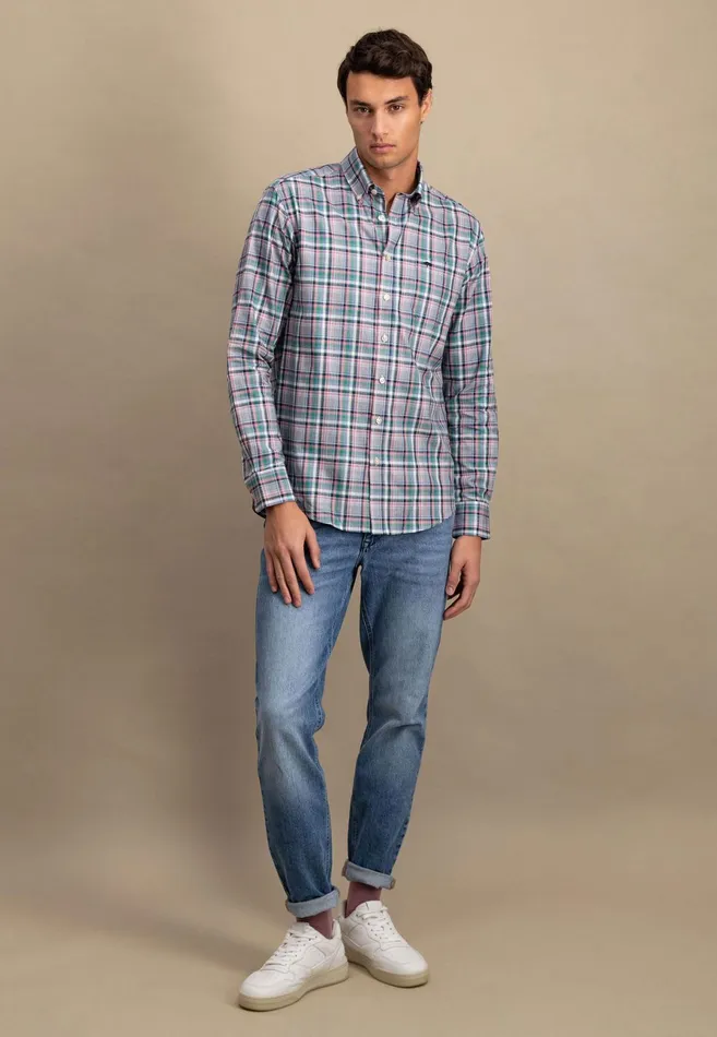 Shirts Men FYNCHHATTON Carroted Shirt With Buttondown Collar Grass Greenflamelight Khaki