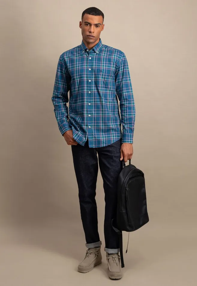Shirts Men FYNCHHATTON Carroted Shirt With Buttondown Collar Grass Greenwinter Whitedark Teal