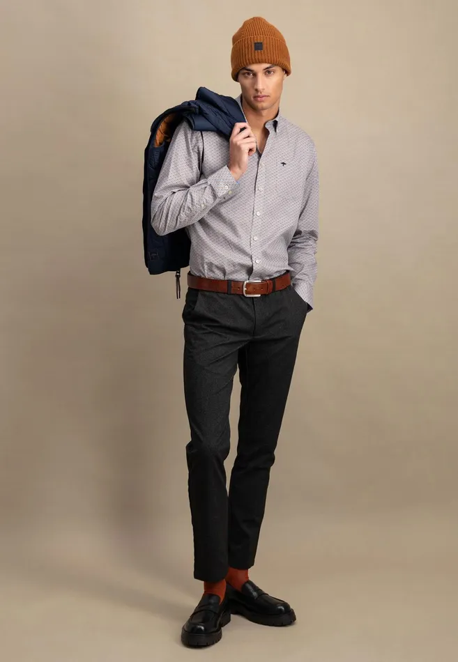 Shirts Men FYNCHHATTON Cotton Shirt With Minimal Print Vibrant Bluehazelruby Red
