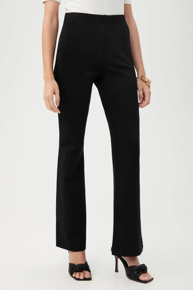SHOP Trina Turk ALL BOTTOMS CHIMAYO 3 PANT