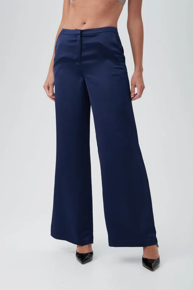 SHOP Trina Turk ALL BOTTOMS NOLITA PANT
