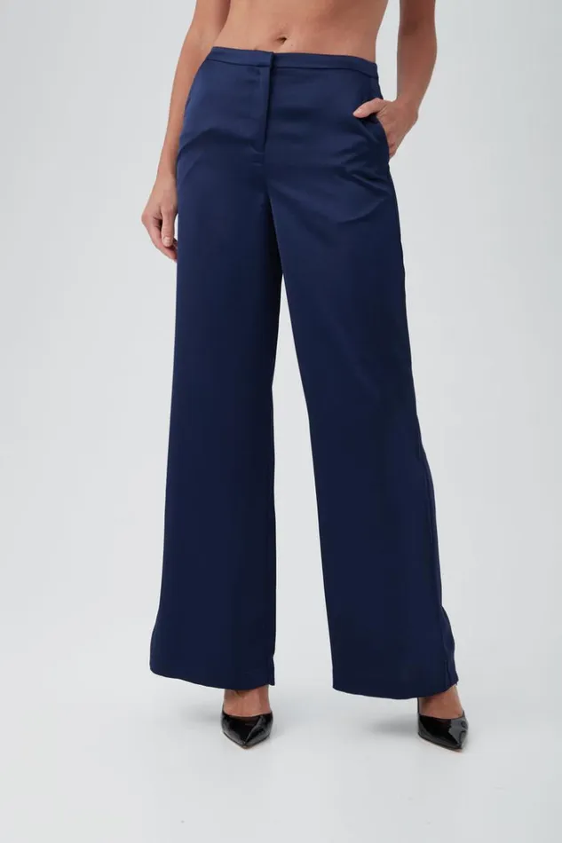 SHOP Trina Turk ALL BOTTOMS NOLITA PANT