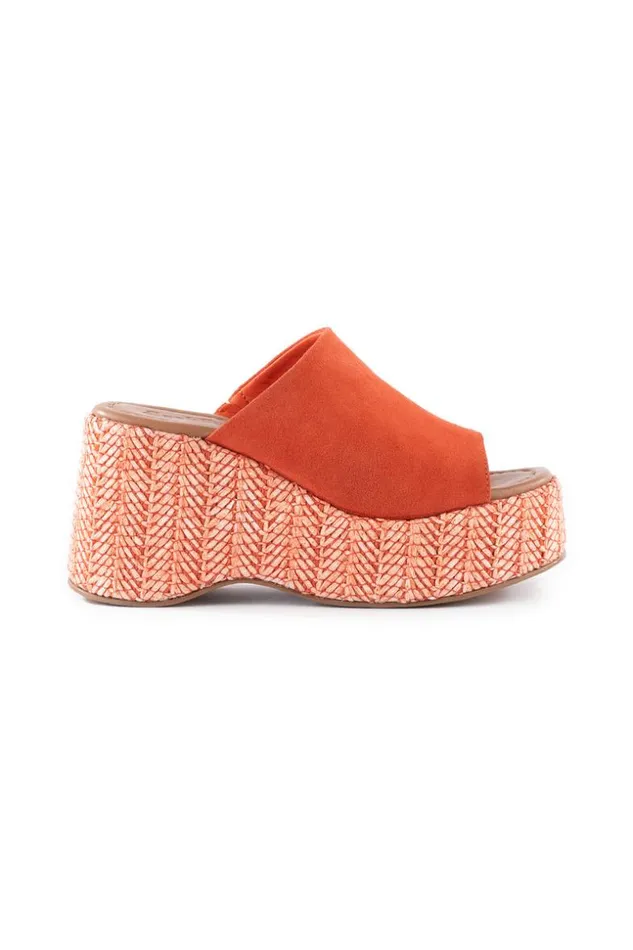 SHOP Trina Turk SHOES SEYCHELLES TULIP PLATFORM SANDAL