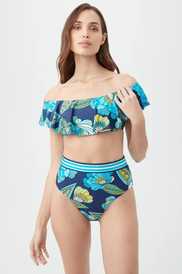 SHOP Trina Turk SWIM TOPS WOMEN039S PIROUETTE OFF THE SHOULDER RUFFLE BANDEAU SWIM TOP SHOP Trina Turk SWIM TOPS WOMEN039S PIROUETTE OFF THE SHOULDER RUFFLE BANDEAU SWIM TOP