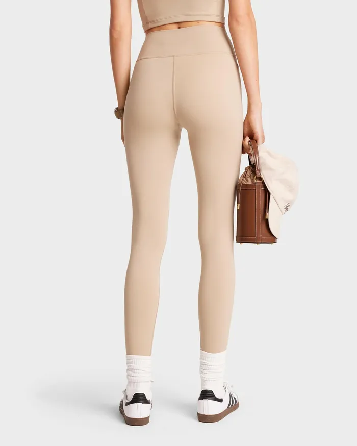 Sporty and Rich Activewear Women Serif Logo Legging 8211 ElephantWhite
