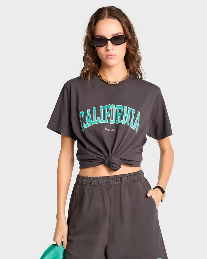 Sporty and Rich Shorts Women California Gym Short 8211 Faded BlackSpring Green