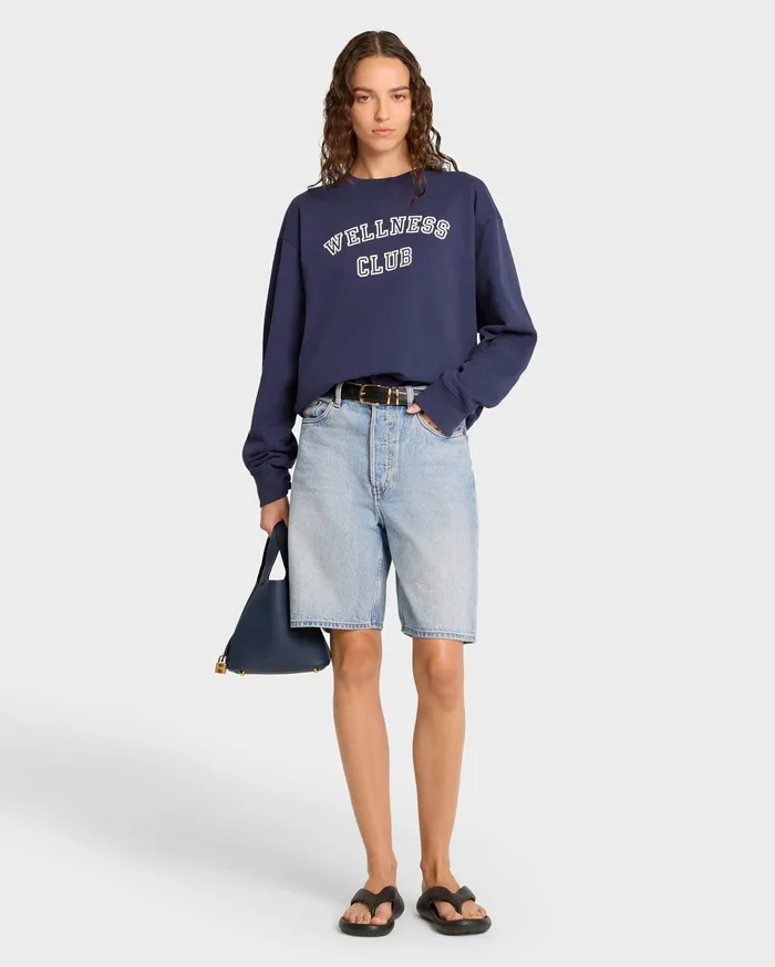Sporty and Rich Sweatshirts Women Wellness Club Crewneck 8211 NavyWhite