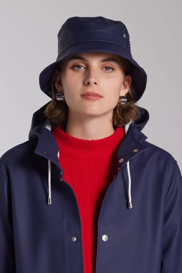 Stutterheim Beckholmen Bucket Hat Navy Women Bucket Hats