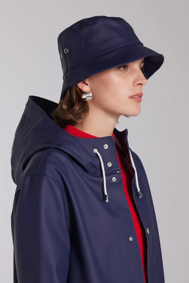 Stutterheim Beckholmen Bucket Hat Navy Women Bucket Hats