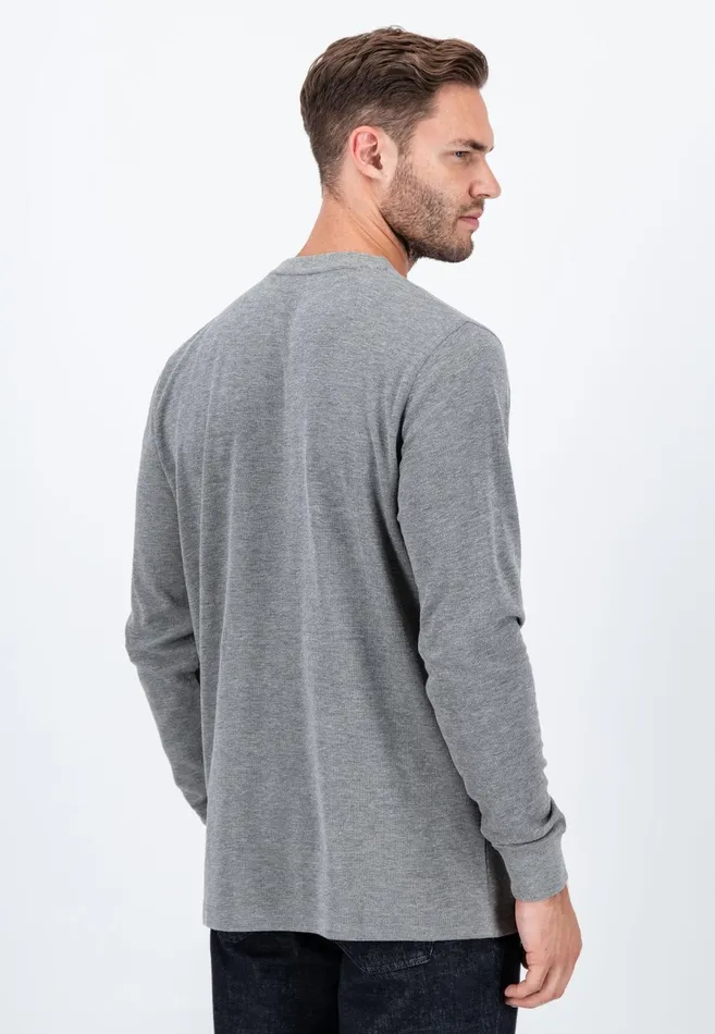 Tshirts Men FYNCHHATTON Longsleeved Shirt Made Of Cotton Mix With A Circular Neckline Medium Graynavyrust