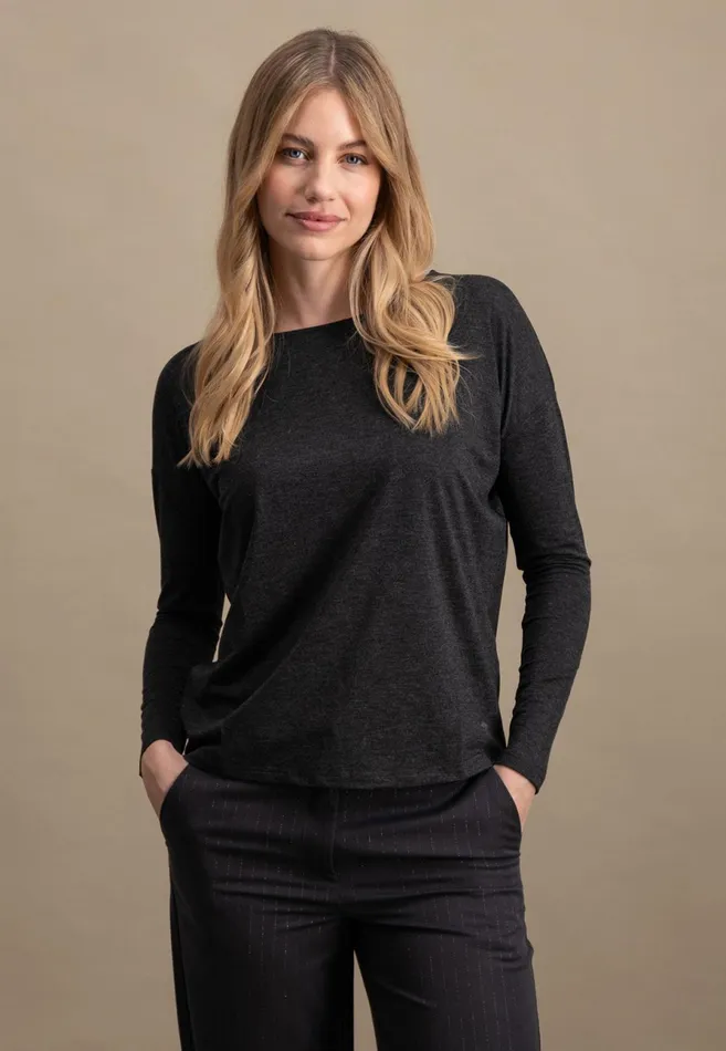 Tshirts Women FYNCHHATTON Viscose Longsleeved Shirt With Lurex Threads Warm Graysilver Gray Tshirts Women FYNCHHATTON Viscose Longsleeved Shirt With Lurex Threads Warm Graysilver Gray