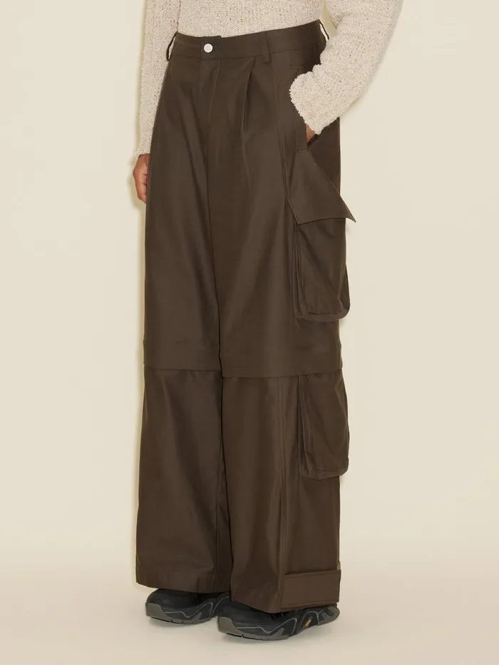Trousers and Shorts Men Holzweiler Ebbi Cargo Trousers Olive Green