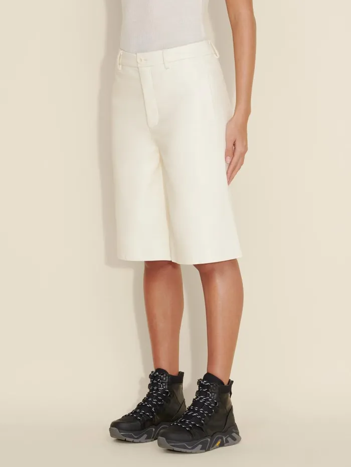 Trousers and Shorts Women Holzweiler Celest Shorts White