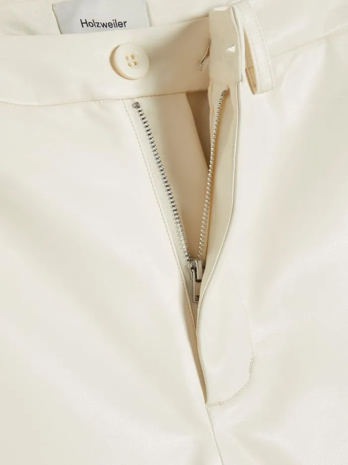 Trousers and Shorts Women Holzweiler Celest Shorts White