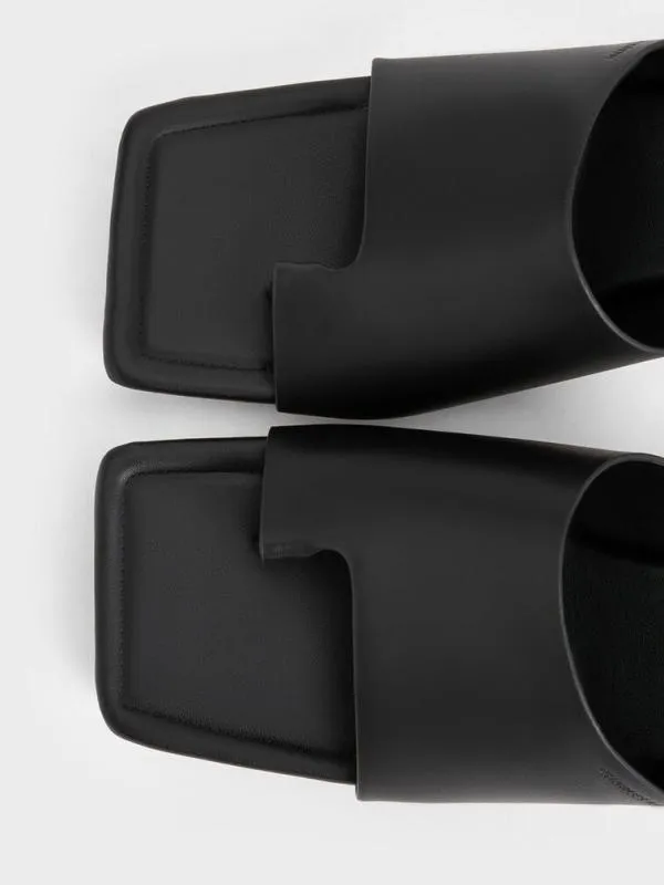 Women Asymmetric SquareToe ToeRing Sandals 8211 Black CHARLES and KEITH Heels