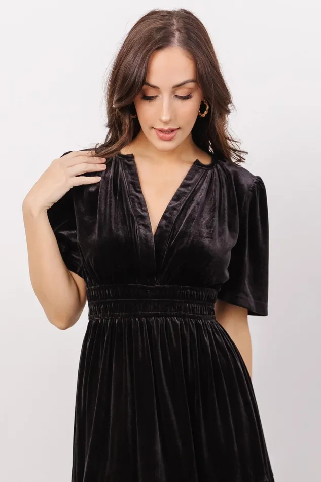 Women Bump Friendly Baltic Born Artemis Velvet Maxi Dress Black