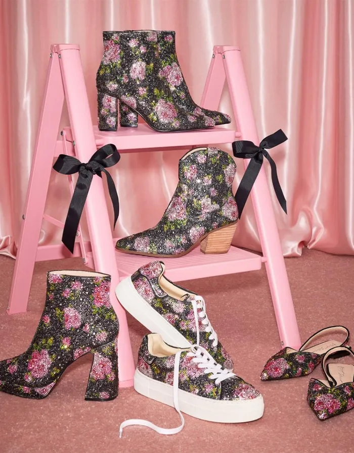 Women CADY BLACKPINK Blackpink Betsey Johnson
