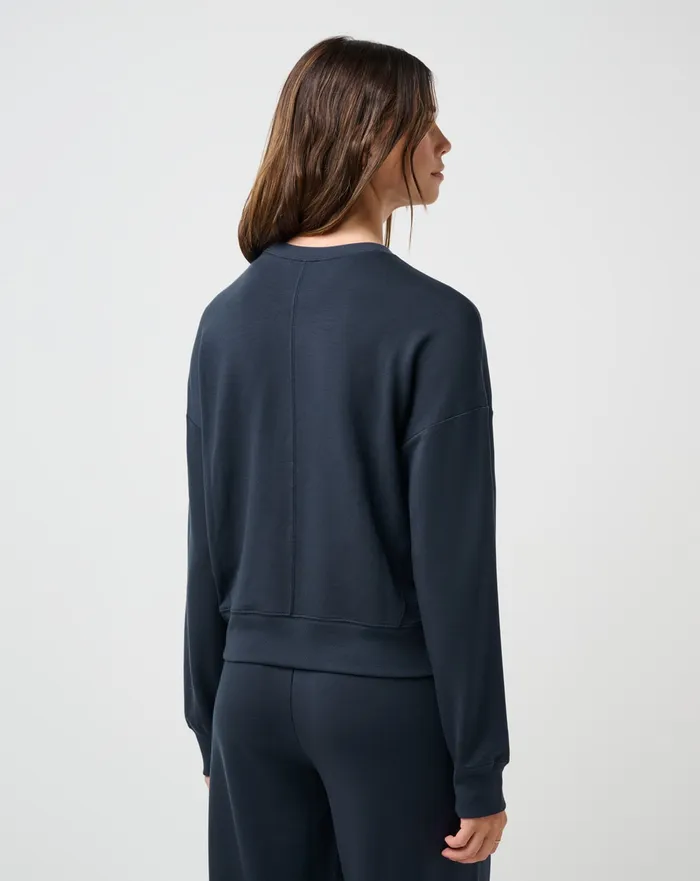 Women Hoodies and Pullovers TravisMathew CLOUD TERRY CREW Navy Blazer