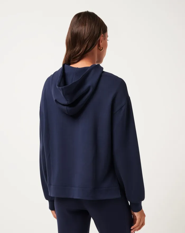 Women Hoodies and Pullovers TravisMathew SKYLOFT SOFT HOOD Navy Blazer