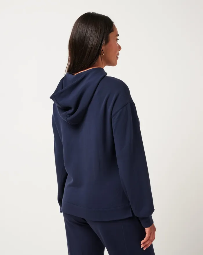 Women Hoodies and Pullovers TravisMathew SKYLOFT SOFT HOOD Navy Blazer