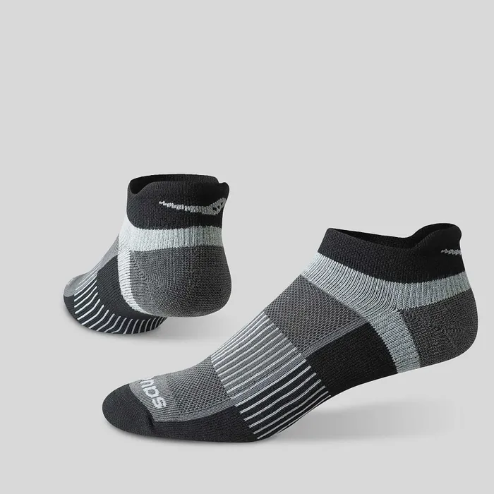 Women Inferno Cushioned No Show Tab 3Pack Socks Black Socks Saucony Women Inferno Cushioned No Show Tab 3Pack Socks Black Socks Saucony