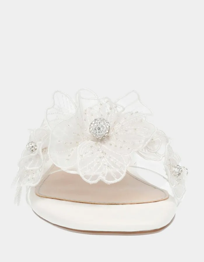 Women LIAM IVORY Ivory Betsey Johnson