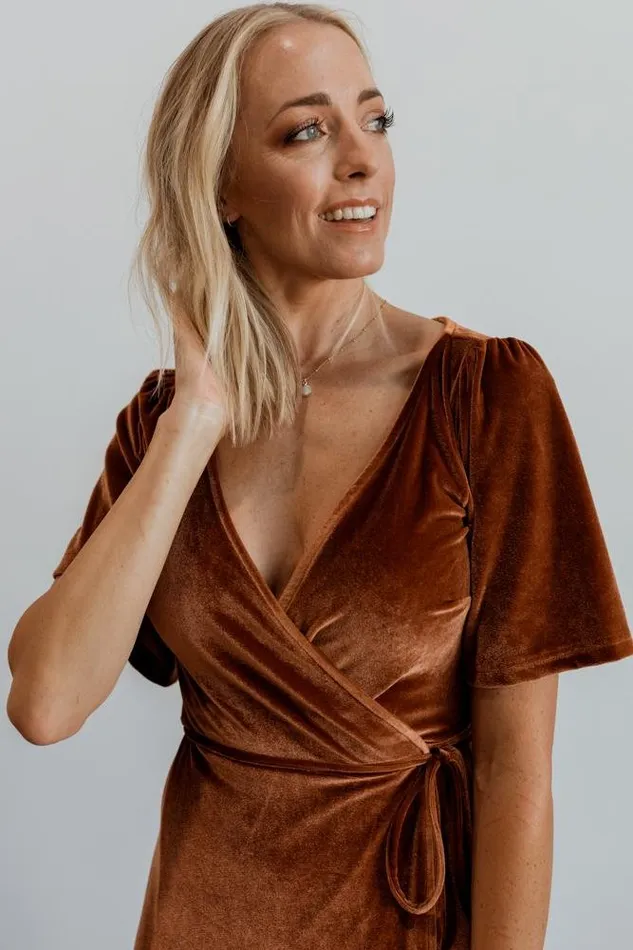 Women Maxi Dresses Baltic Born Meghan Velvet Wrap Maxi Dress Spice Women Maxi Dresses Baltic Born Meghan Velvet Wrap Maxi Dress Spice