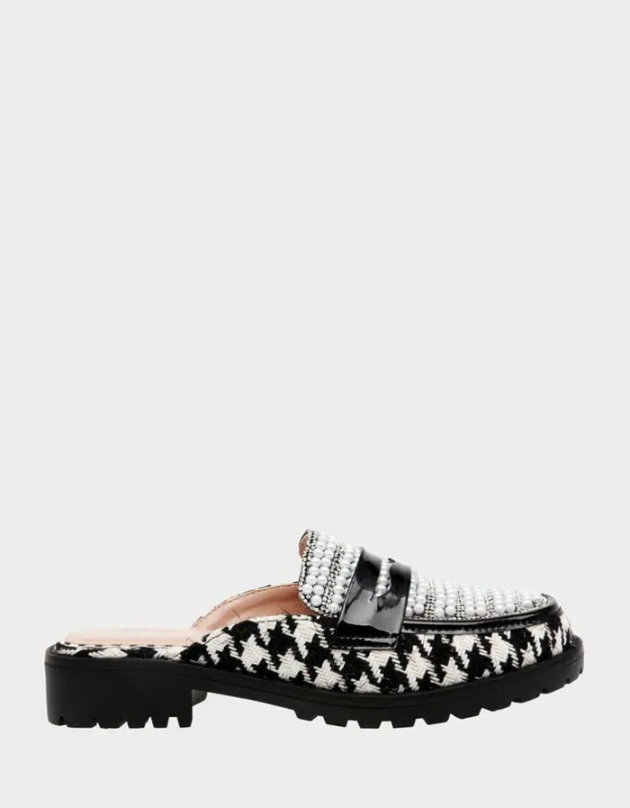 Women RONIN BLACKWHITE Black White Betsey Johnson