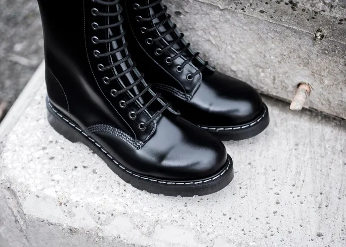Women Solovair Derby Boots Black HiShine 11 Eye Derby Boot